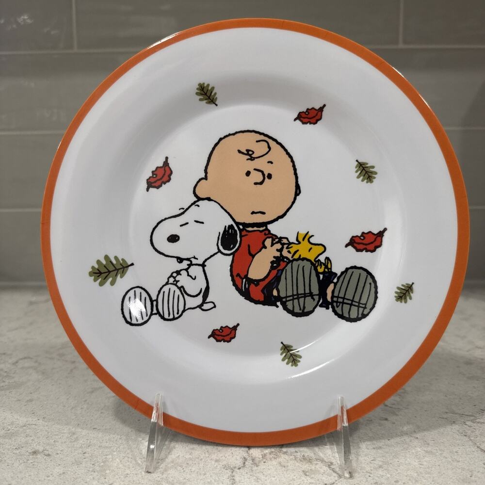 Set 4 FALL HARVEST Charlie & Snoopy Melamine 9” Salad / Dessert Plates Peanuts